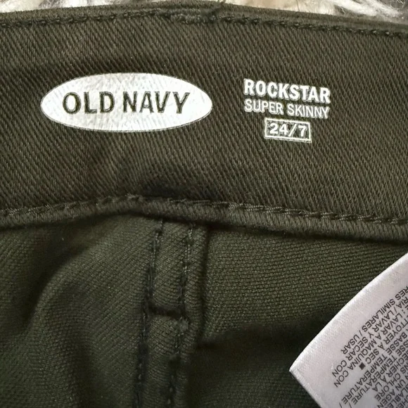 Old Navy Olive Green Super Skinny Rockstar Jeans - Picture 5 of 11